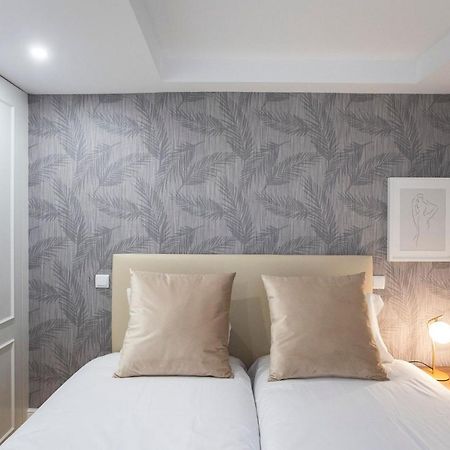 City Center 2Br Flat W/ Ac By Lovelystay 포르투 외부 사진