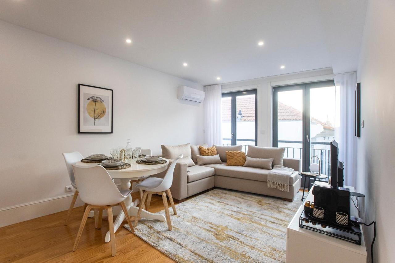 City Center 2Br Flat W/ Ac By Lovelystay 포르투 외부 사진